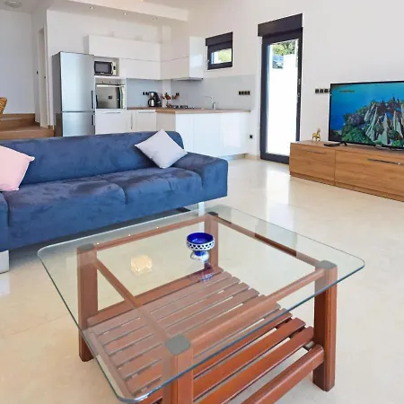 וילה Andrea By Interhome